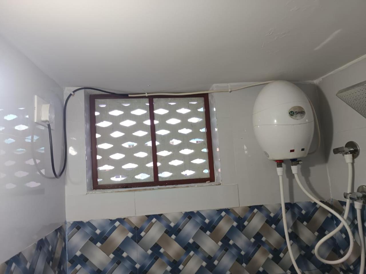 Sa Residency Hotel Tiruvannamalai Bagian luar foto