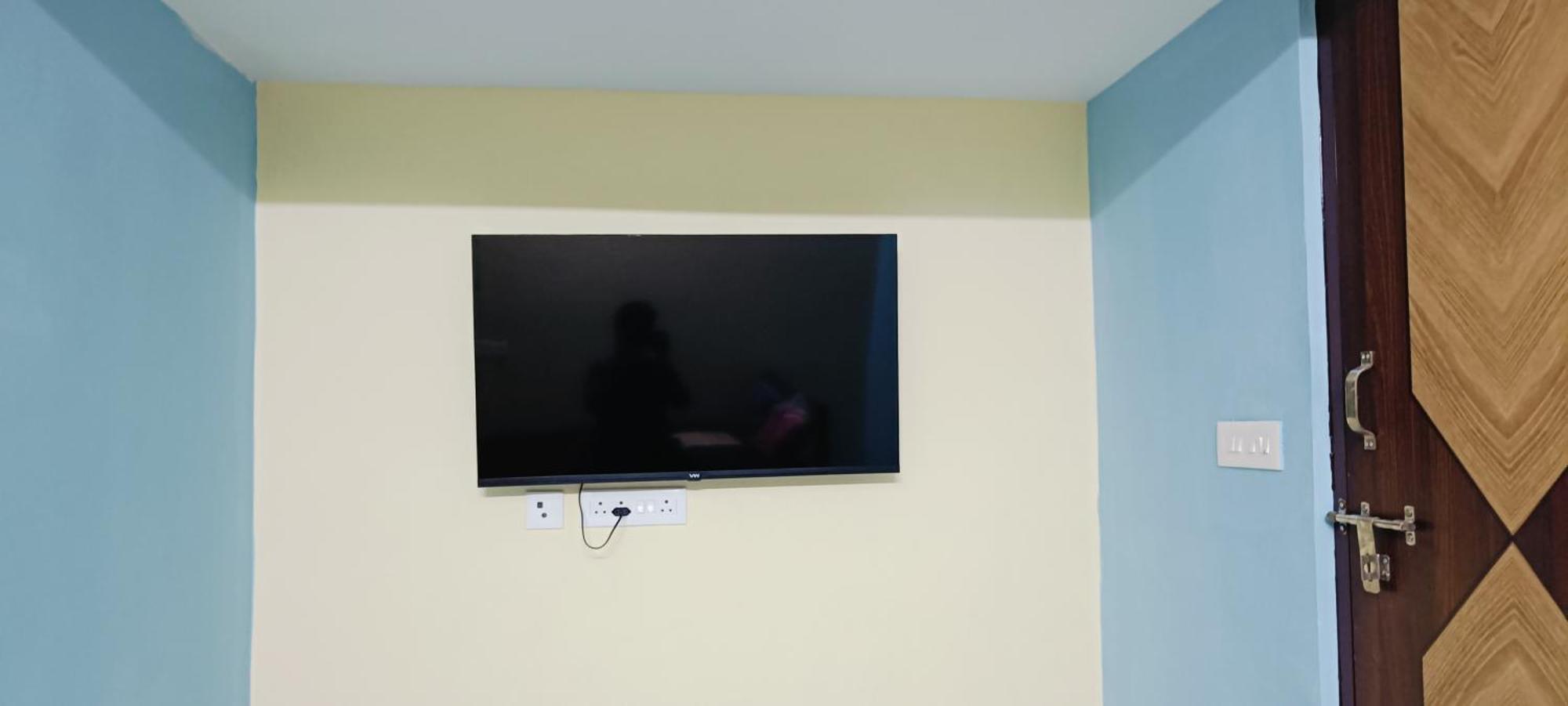 Sa Residency Hotel Tiruvannamalai Bagian luar foto